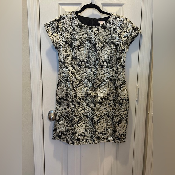 Xhilaration Tops - Xhilaration Metrical Silver and Black Dress Size M- Shift Dress